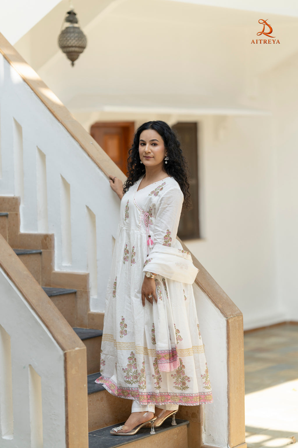 Gulnaar Ivory Grace Kurta Set