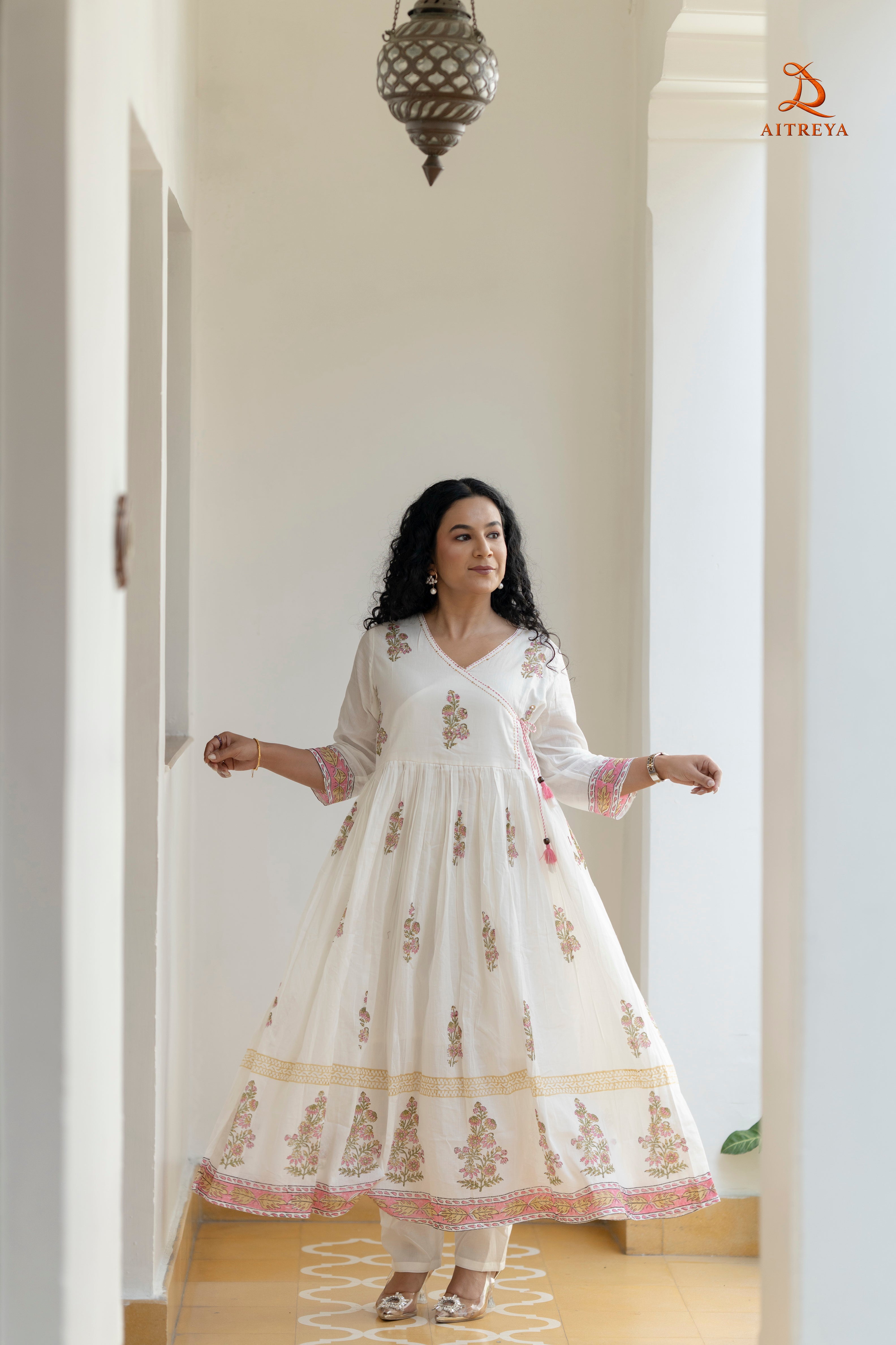 Gulnaar Ivory Grace Kurta Set