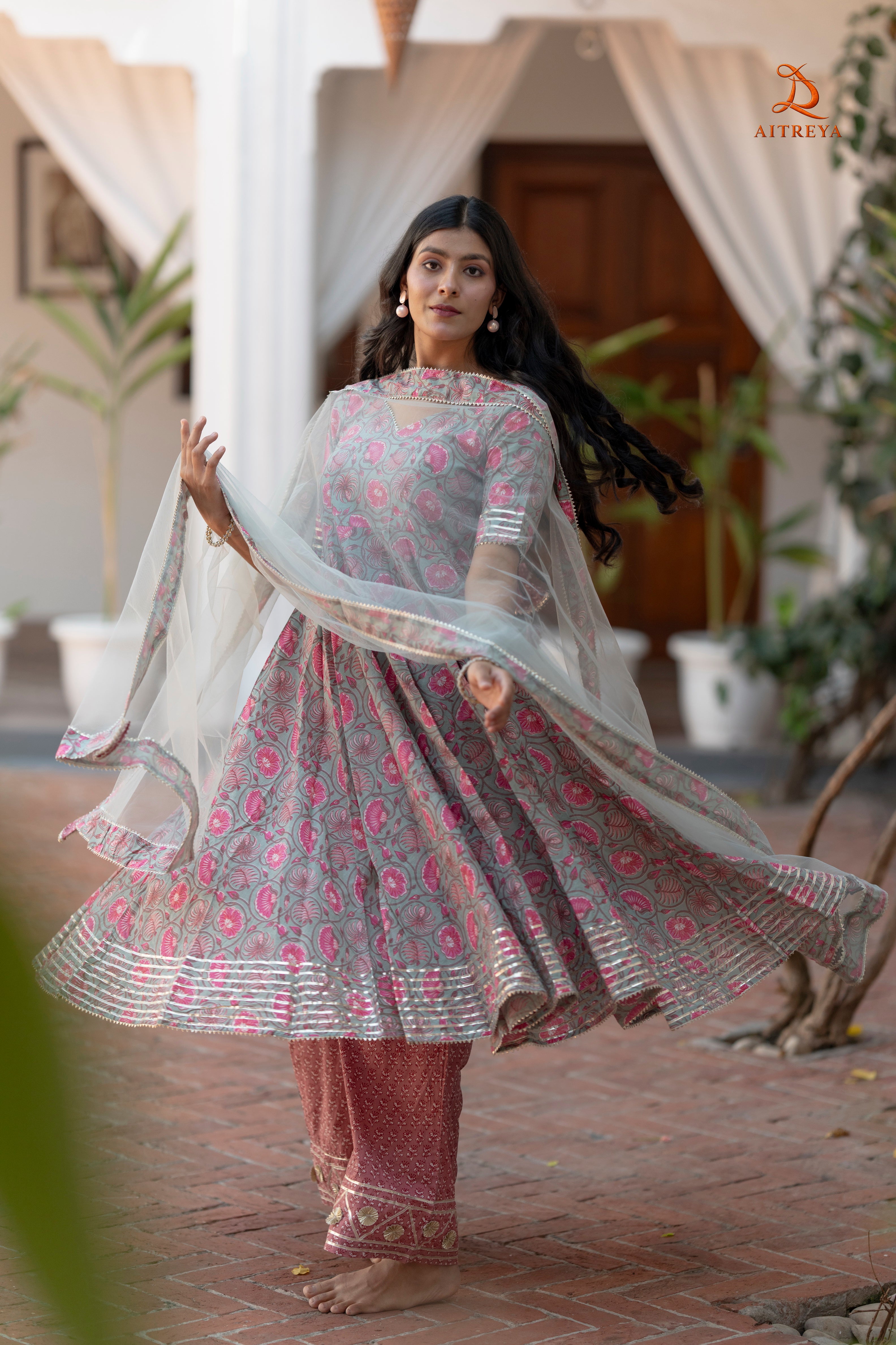 Gulzaar Roop Anarkali Set